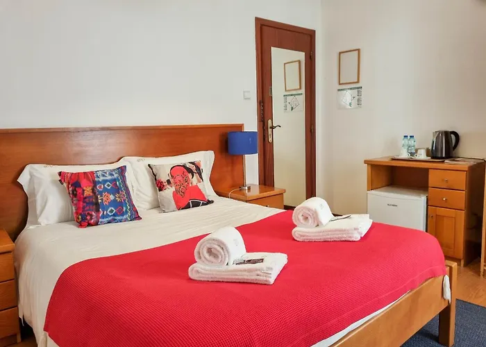 Dolce Vianna - City Centre Rooms